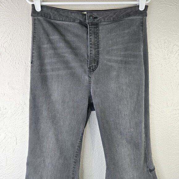 Free People Flare Jeans 31 High Waisted Faded Wash Stretch Bell Bottom Denim - Picture 4 of 12